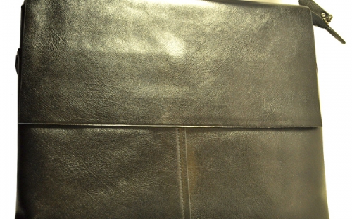 Деловая мужская черная сумка из плотной кожи