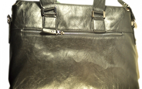 Молодежная мужская черная сумка с кожаным ремешком