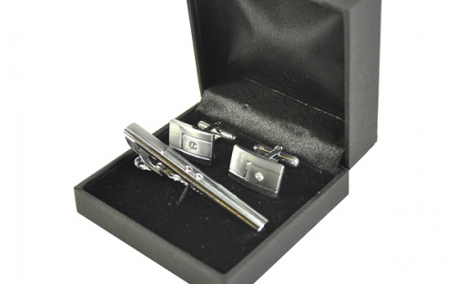Серебрянный зажим для галстука и запонки в подарочной коробке