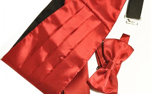 Красный свадебный кушак из шикарной атласной ткани