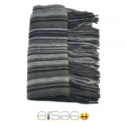 Серый с темными полосами теплый шарф. Мода осень-зима 2013-2014